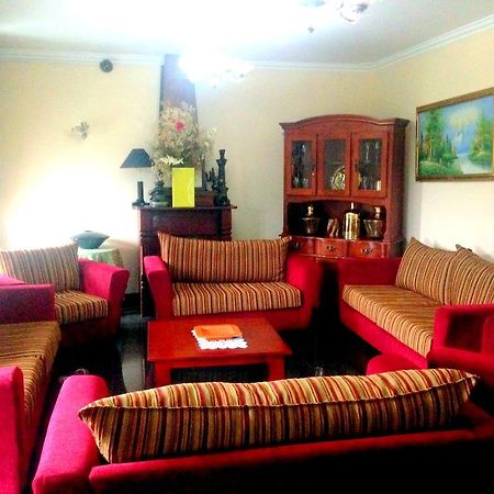 Colling Wood Hotel Нувара-Элия Экстерьер фото
